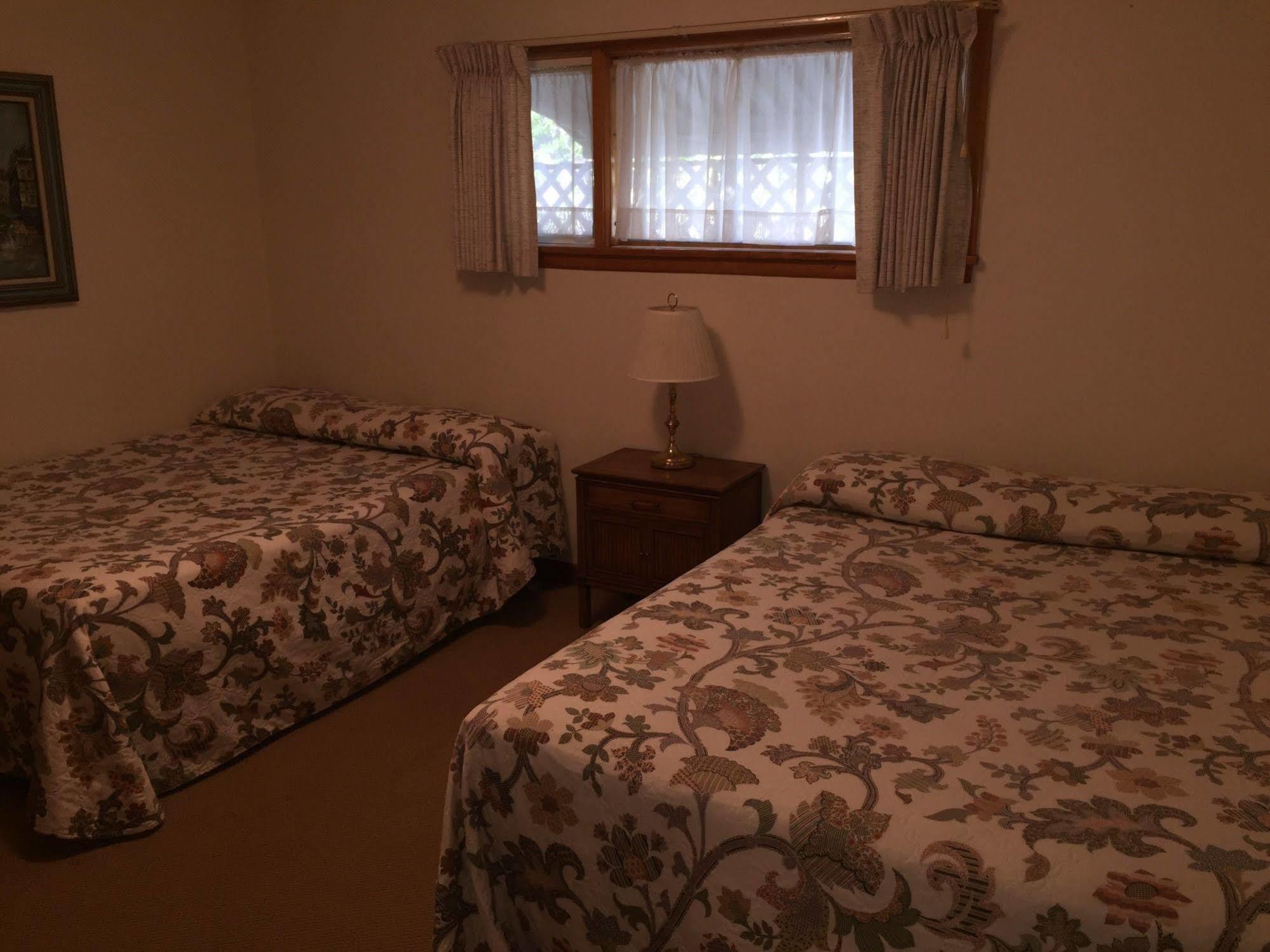 The Davenport Motel Extérieur photo