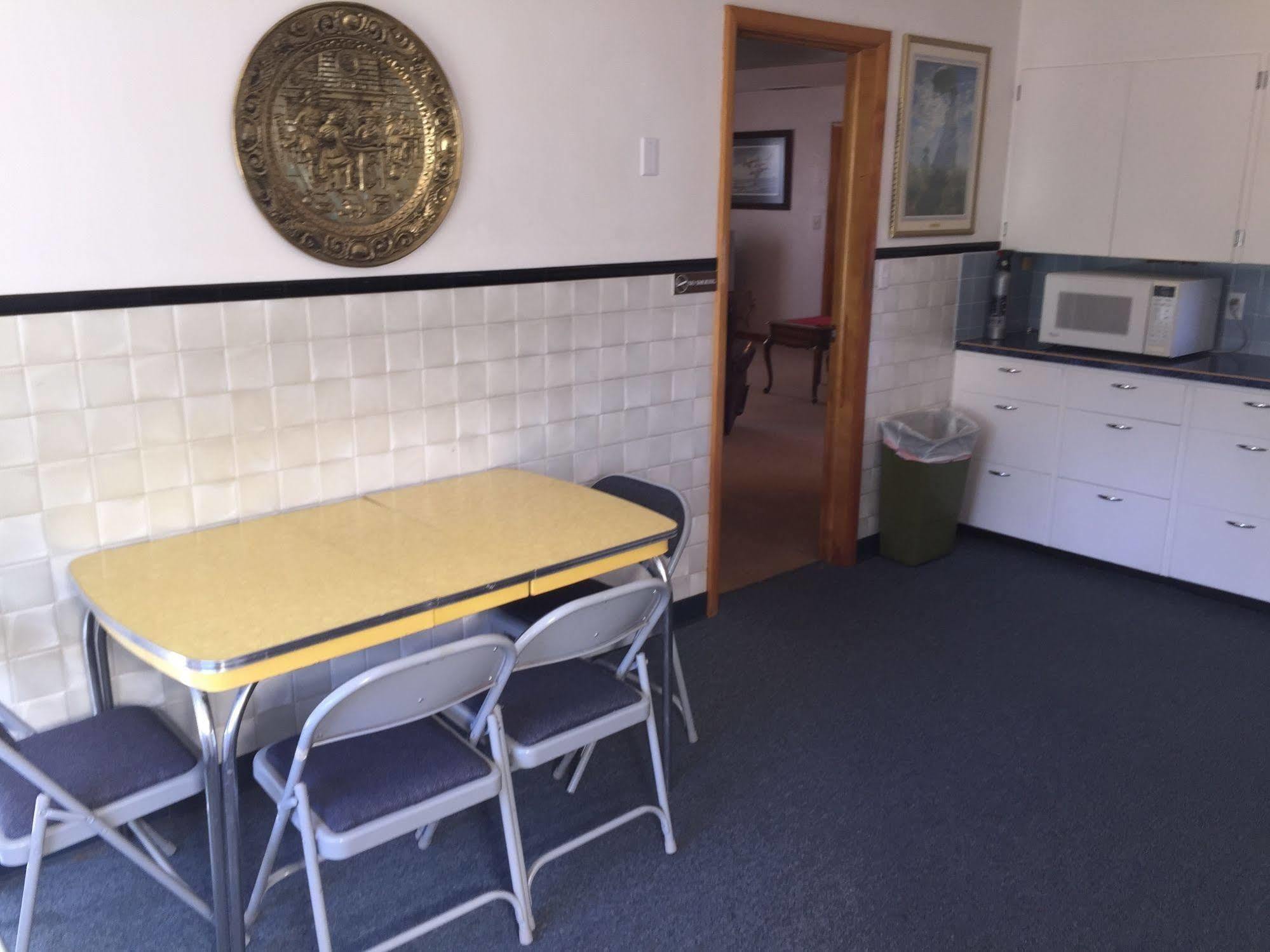 The Davenport Motel Extérieur photo